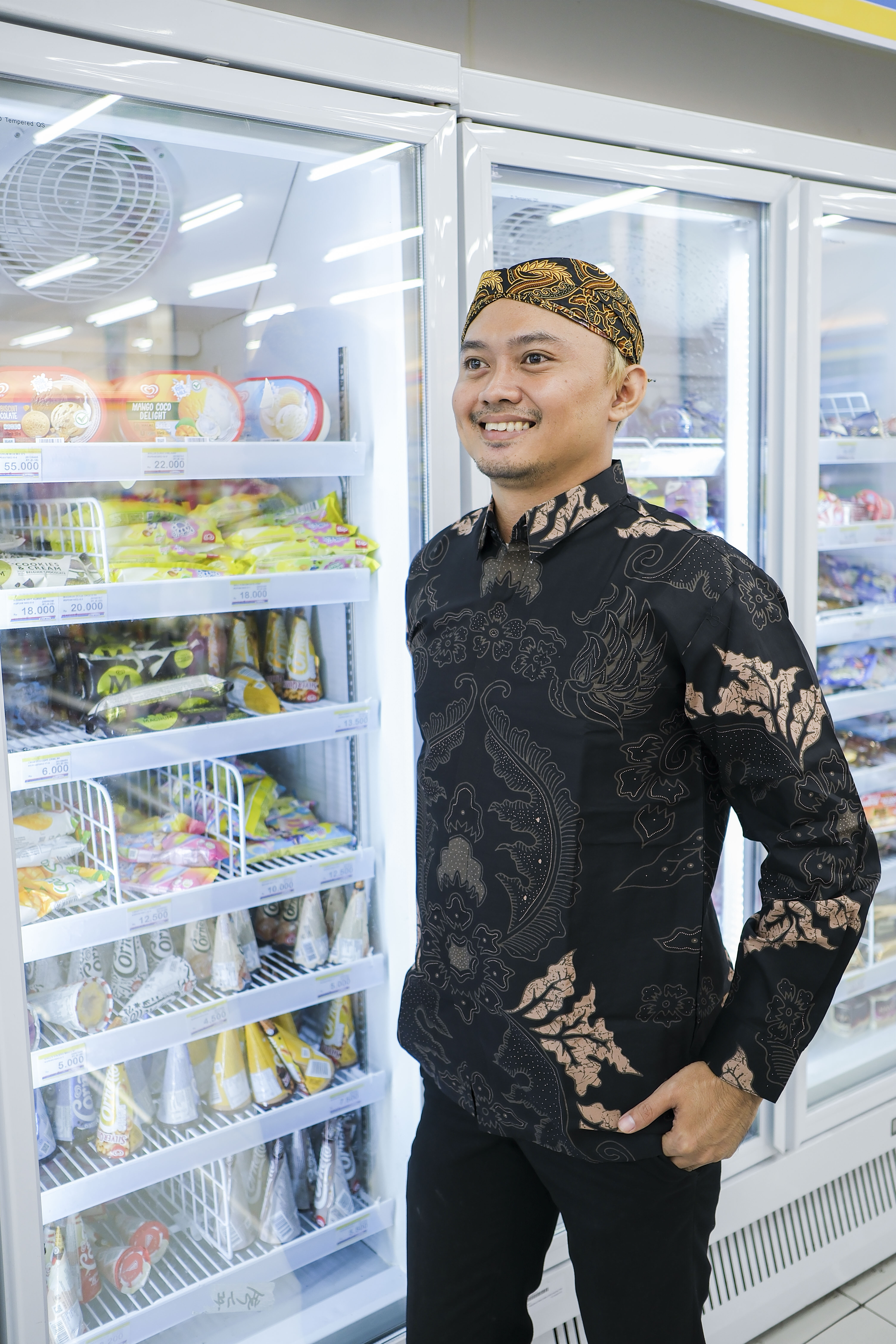 img-MAHKOTA HITAM Kemeja Batik Pria Solo Lengan Panjang Lapis Furing BY Mbahblangkonsolo-5