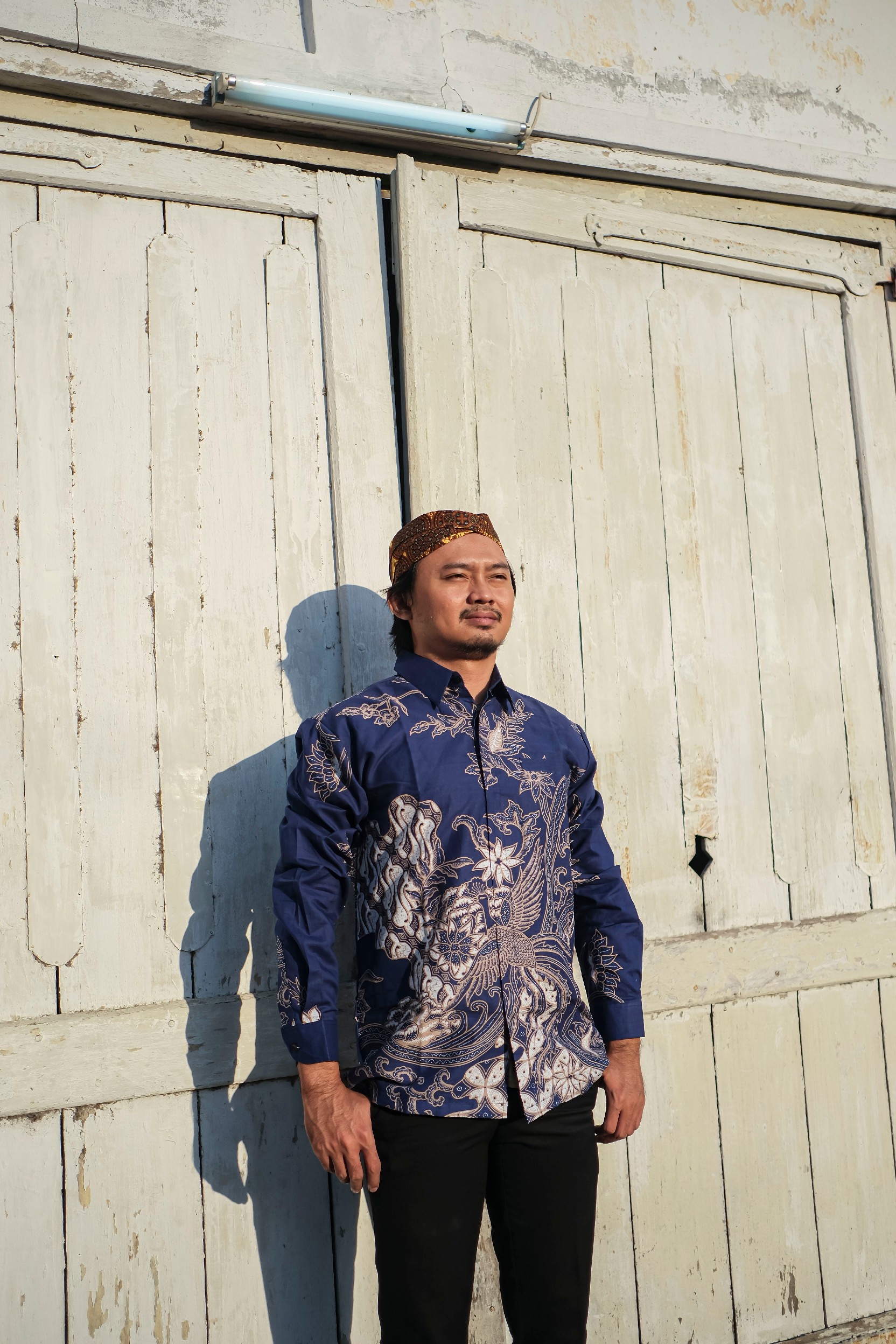 cover-PEKSI SELING NAVY Kemeja Batik Pria Solo Lengan Panjang Lapis Furing BY Mbahblangkonsolo-1