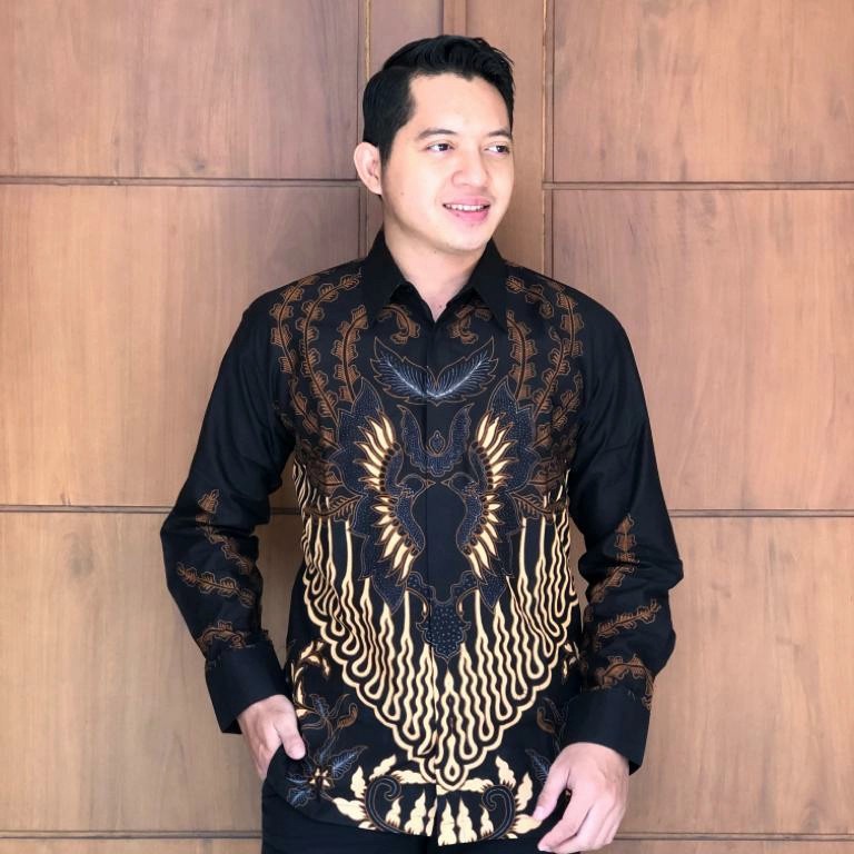 cover-Batik Pria ASTAGUNA Katun Lengan Panjang Full Furing BY BATIKSOLOAMANAH-1