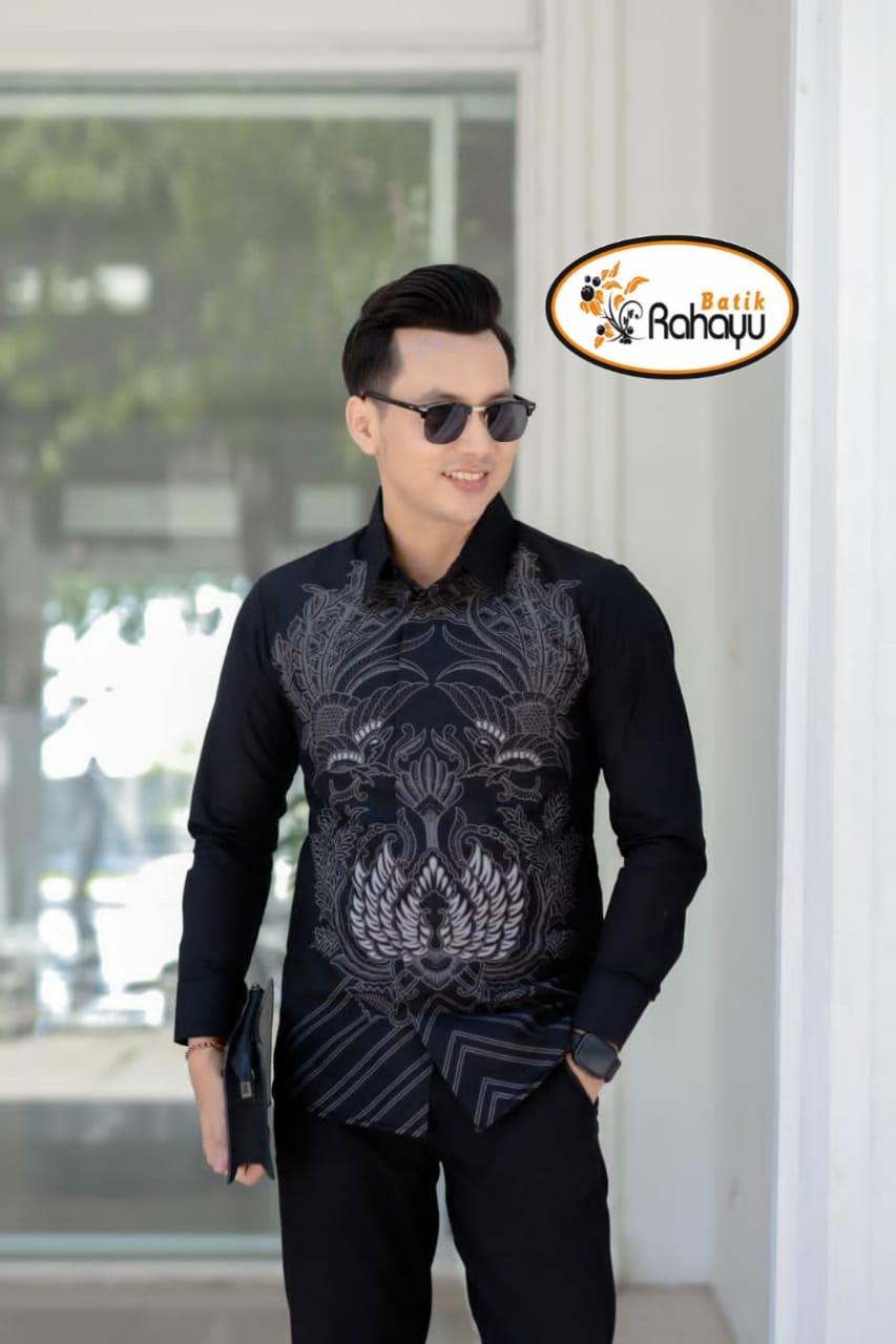 cover-GURDO HITAM Kemeja Batik Pria Solo Lengan Panjang Lapis Furing BY RAHAYU-1