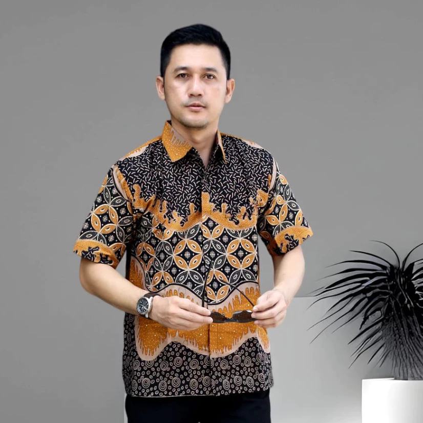 cover-KAWUNG MESEM KUNING Kemeja Batik Pria Solo Lengan Panjang Lapis Furing By BATIKSOLOAMANAH-1