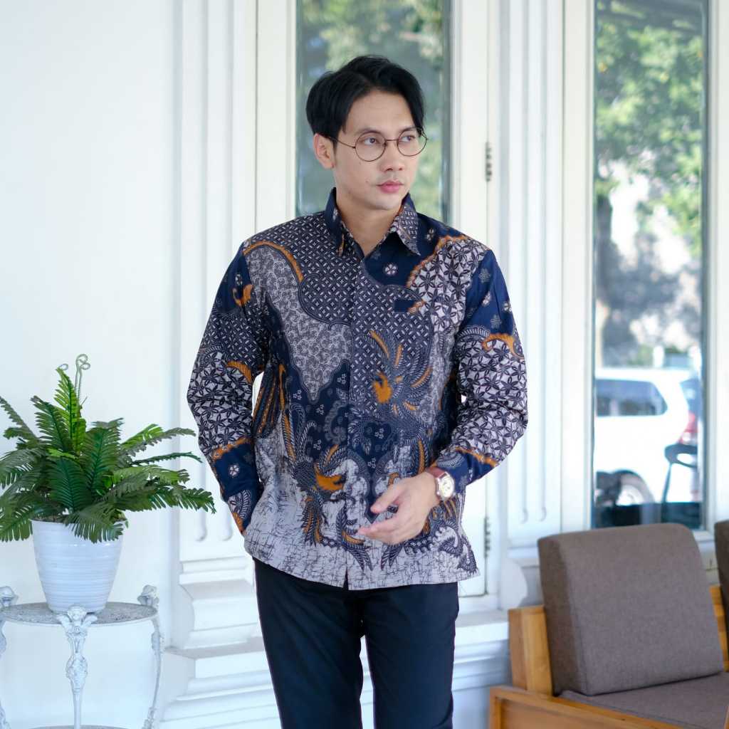 cover-MANUK RUWET Kemeja Batik Pria Solo Lengan Panjang Lapis Furing By BATIKSOLOAMANAH-1