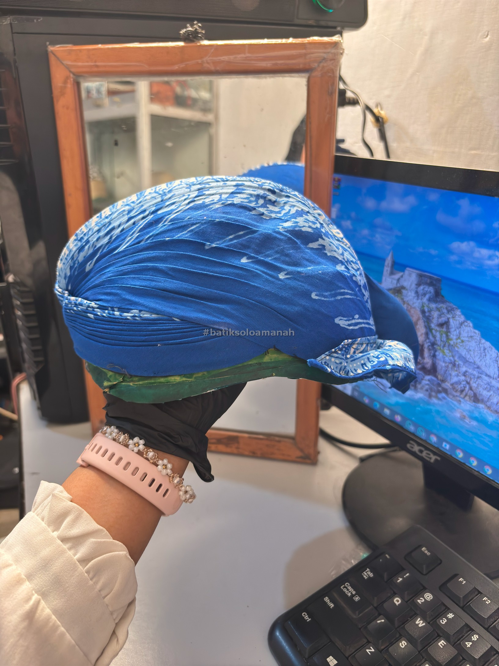 img-BLANGKON JOGJA WARNA BIRU PREMIUM DEWASA LIPAT BATIKSOLOAMANAH MATARAM KUMITIR-2